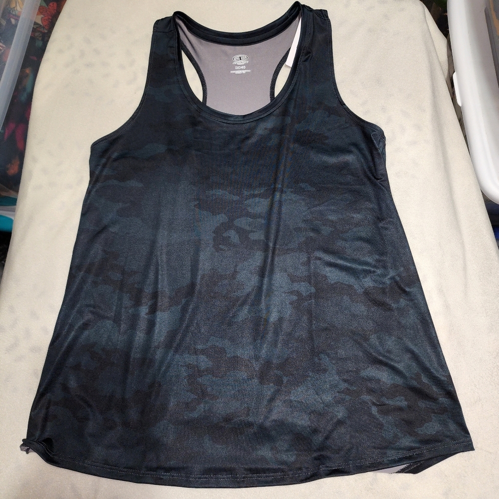 Women's Athletic Works Black Gray Camo Moisture Wick Racer Back Tank Top Medium - Picture 9 of 12